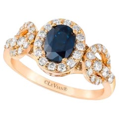 Anello Le Vian con zaffiro mirtillo e diamanti alla vaniglia incastonati in un gioiello 14K.
