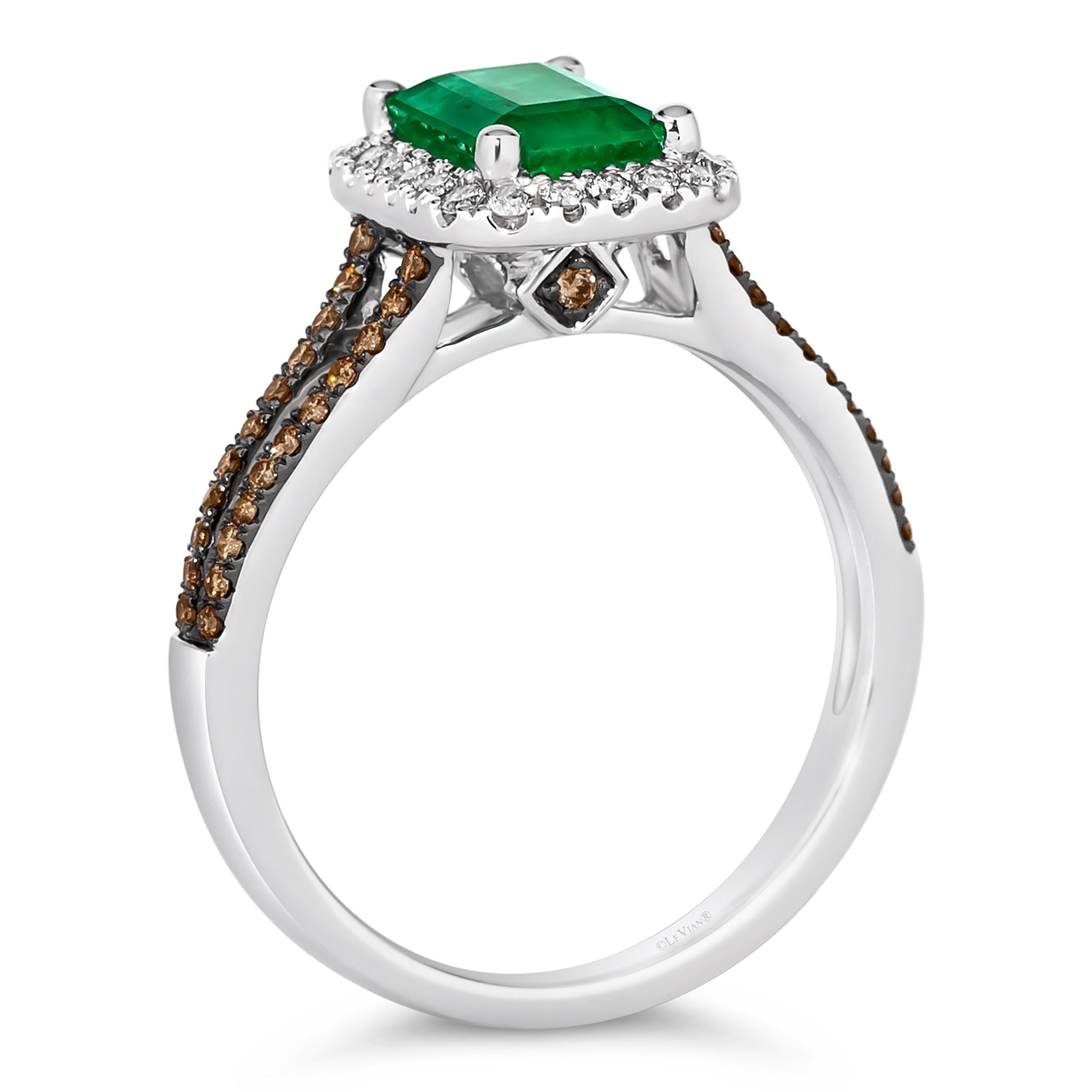 Bague Le Vian® avec 1 cts. Costa Smeralda Emeralds™, 1/5 cts. Diamants en chocolat®, 1/6 cts. Diamants Nude™ sertis dans de l'or 14K Vanille®