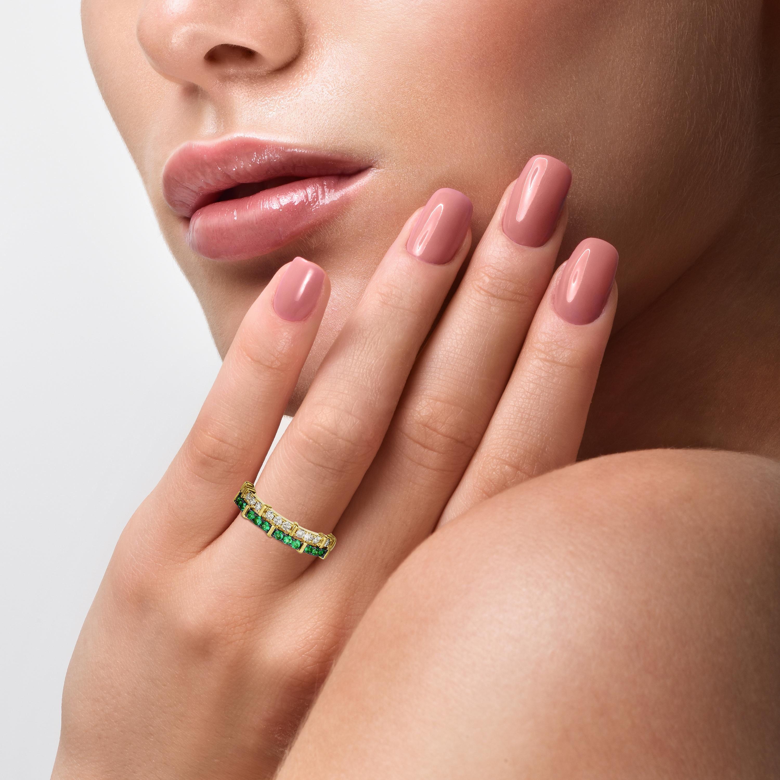 Bague Le Vian ornée d'émeraudes Costa Smeralda et de diamants de couleur chair en or 14 carats Pour femmes en vente