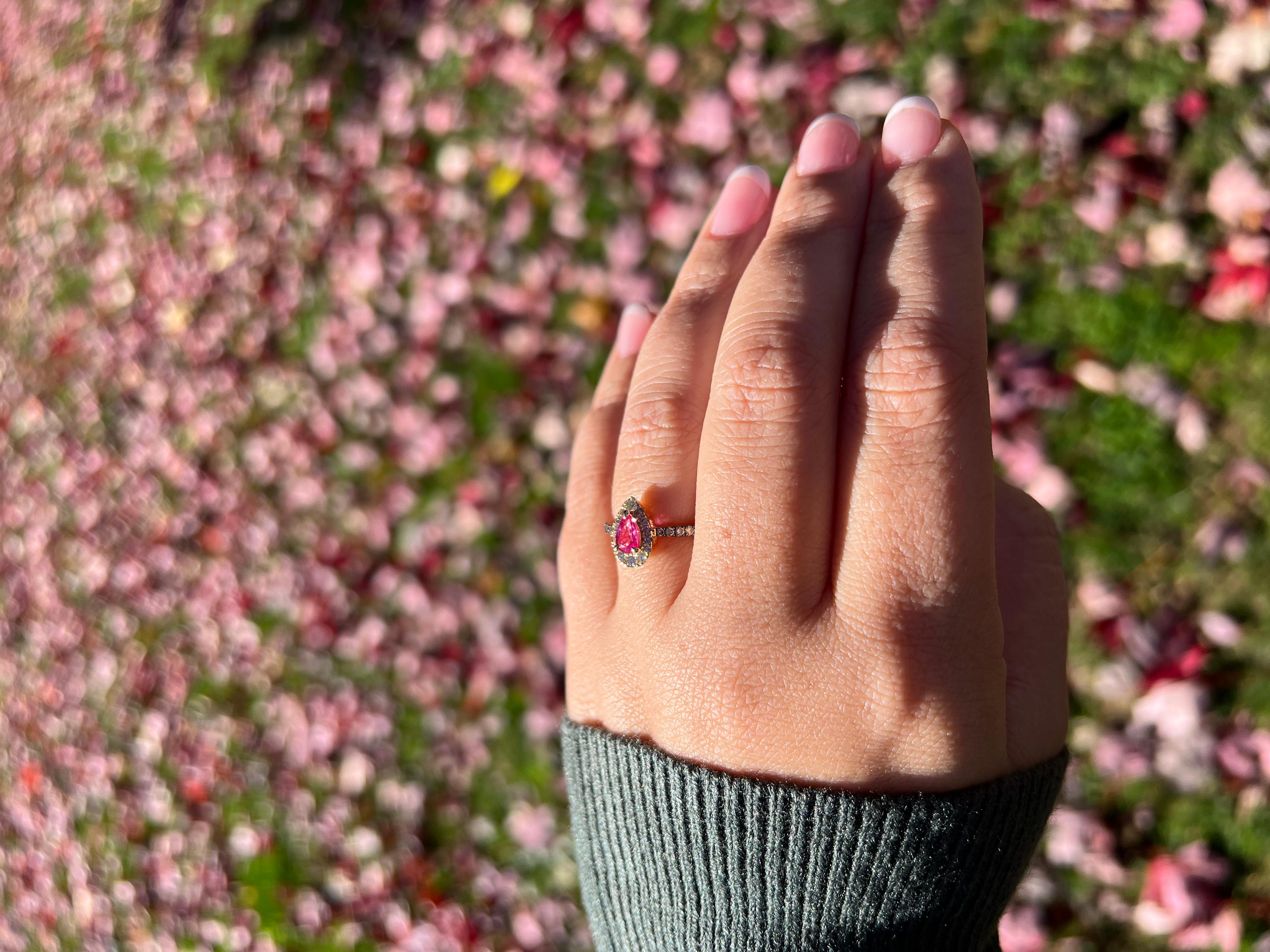 Anello Le Vian con diamanti al cioccolato e rubino della passione, parure di diamanti nudi In condizioni Nuovo in vendita a Great Neck, NY
