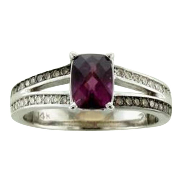 Anillo Le Vian con Diamantes de Chocolate Rodolita Frambuesa
