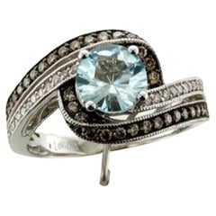 Ring aus Meeresblauem Aquamarin mit schokoladenbraunen Diamanten von Le Vian