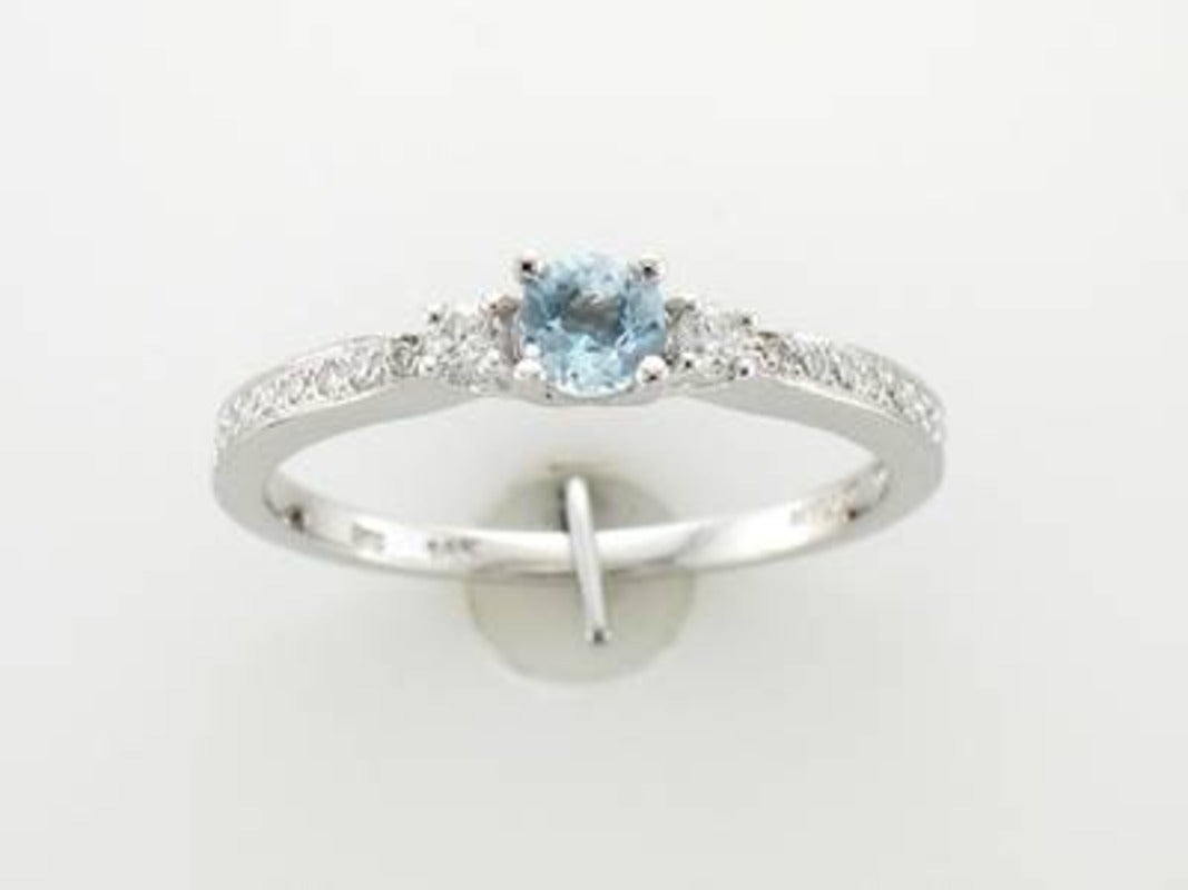 Le Vian Ring featuring Sea Blue Aquamarine Vanilla Diamonds set in 14K Vanill For Sale