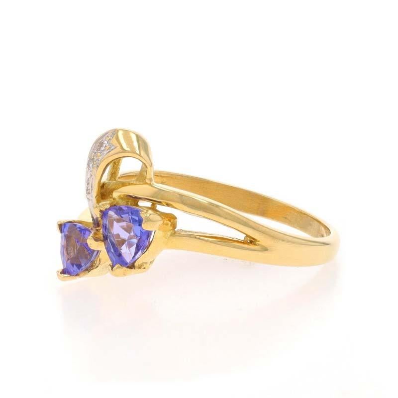 Le Vian Tanzanite Diamond Ring - Yellow Gold 18k Trillion .46ctw Two-Stone In Excellent Condition In Greensboro, NC
