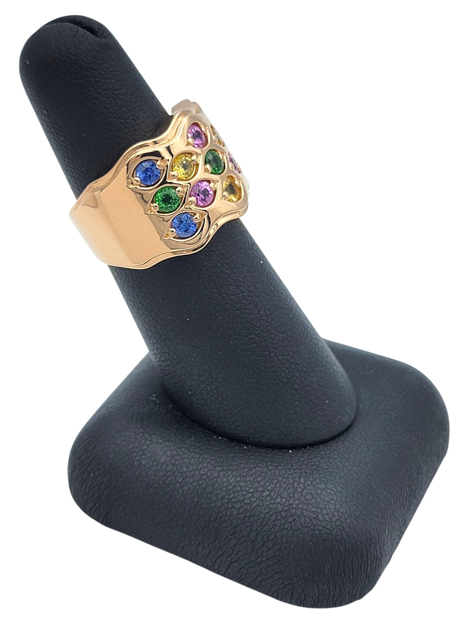 Le Viane - Bague à large bande en or rose 18 carats avec pierres ondulées multicolores en vente 7