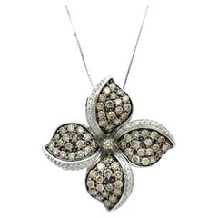 Le Vian - Collier pendentif fleur en or blanc 14 carats avec diamants blancs et chocolats