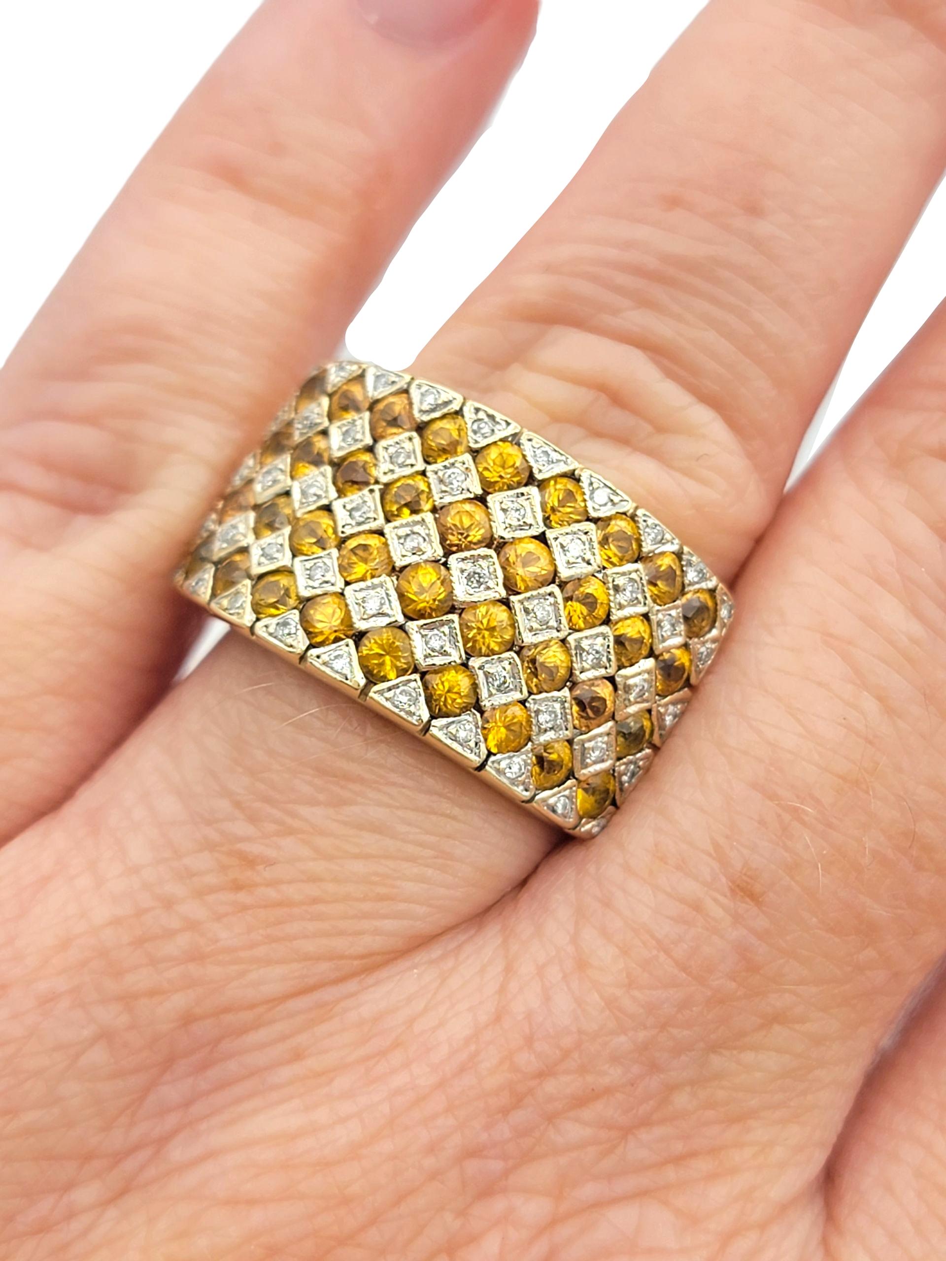 Anello Le Vane con zaffiro giallo e diamanti a scacchiera in oro bicolore 14 carati in vendita 3