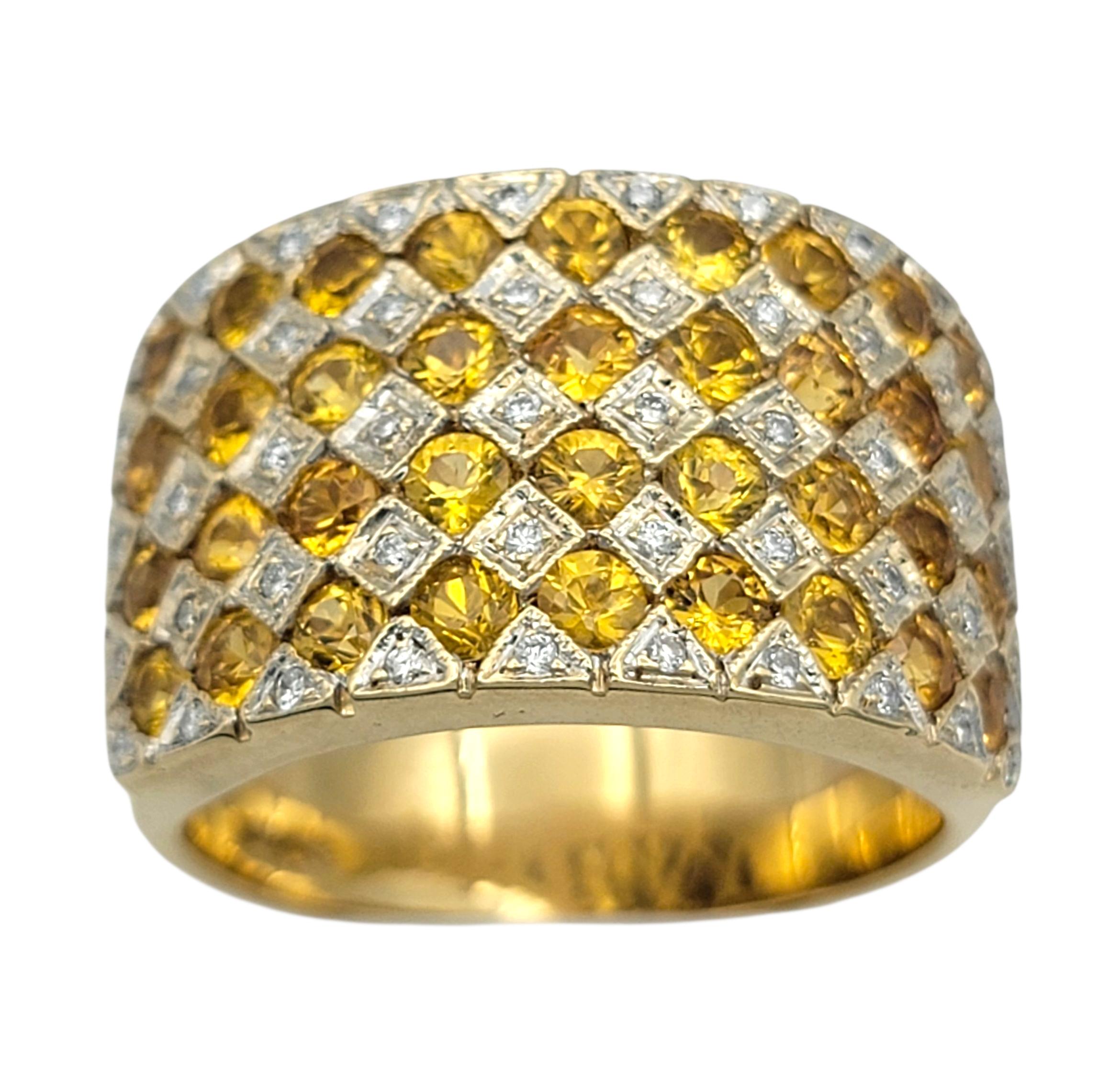 Contemporain Le Vian - Bague à large bande en or 14 carats avec saphir jaune et diamant en forme de damier en vente
