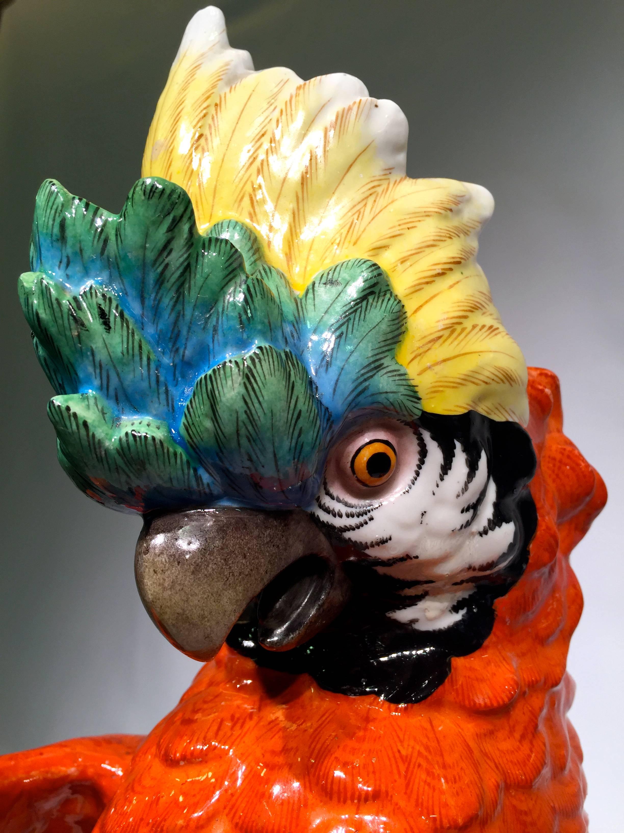 LE VIEUX PARIS Multicolored Cockatoo, France Art Nouveau Porcelain, circa 1900 For Sale 2