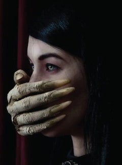 Juegos ocultos nº 3, Retrato. Fotografía de moda en color de edición limitada.