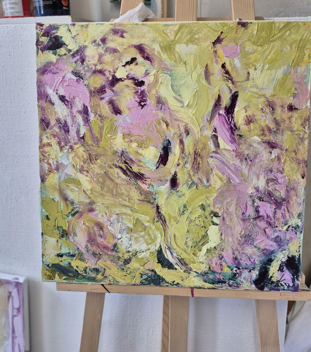 The pink and yellow flower bed im Angebot 1