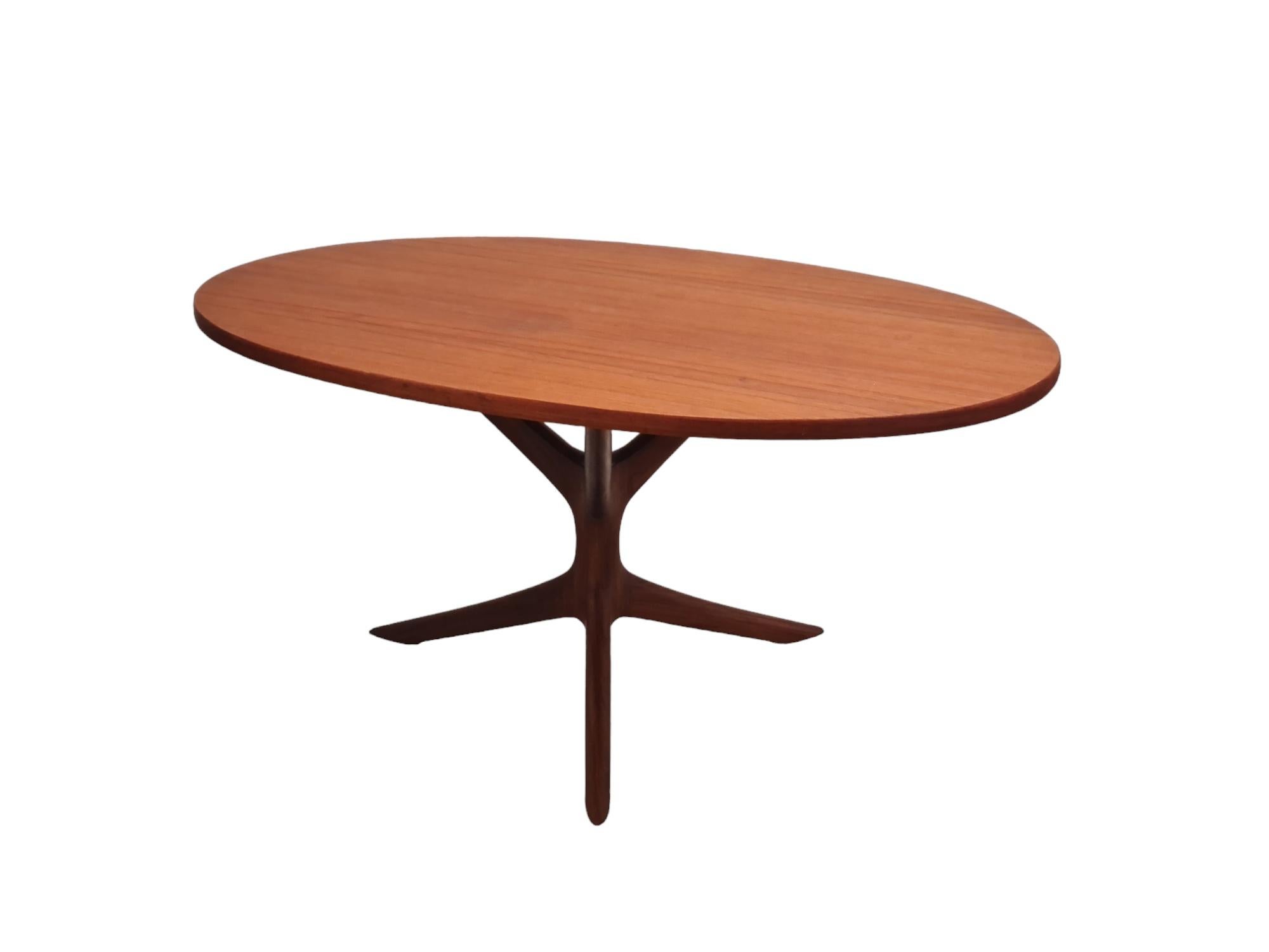 Lea Nevanlinna Sculptural Coffee Table, 1950s In Good Condition For Sale In Helsinki, FI