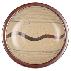 Leach Pottery Impresionante Plato para tarta de Studio Pottery de diseño arrastrado