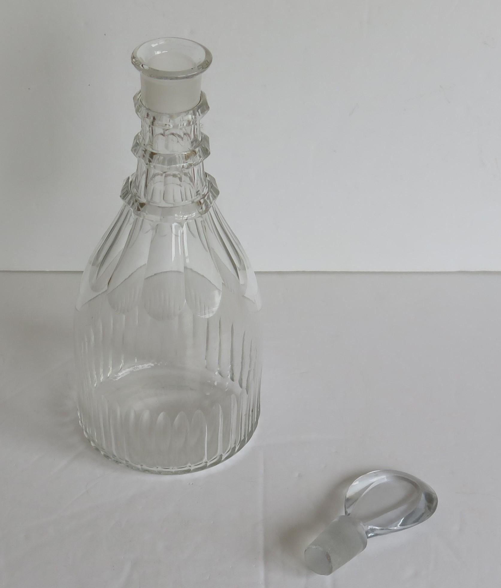 Blei Bleikristall geschliffenes Glas Mallet Dekanter Drei Halsringe Rautenstopfen, ca. 1790 im Angebot 1