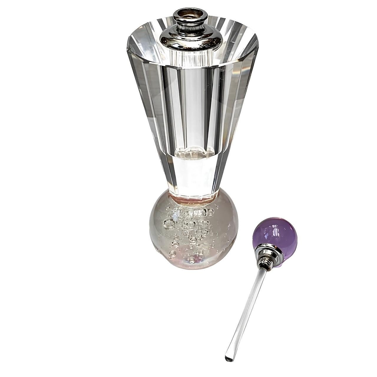 20ième siècle Flacon de parfum en cristal de plomb avec bouchon et base Ball and Ball lilas avec bulles en vente