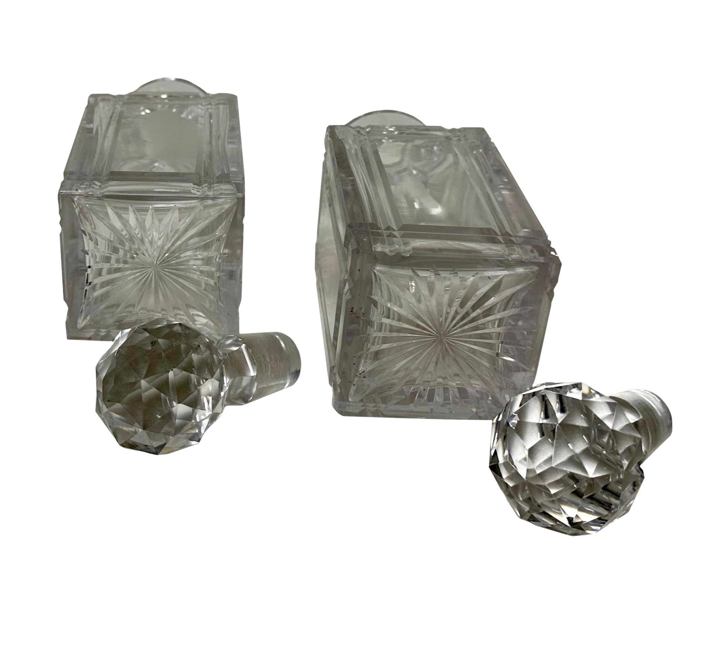 Fin du XIXe siècle Flacons à parfum en cristal de plomb en vente