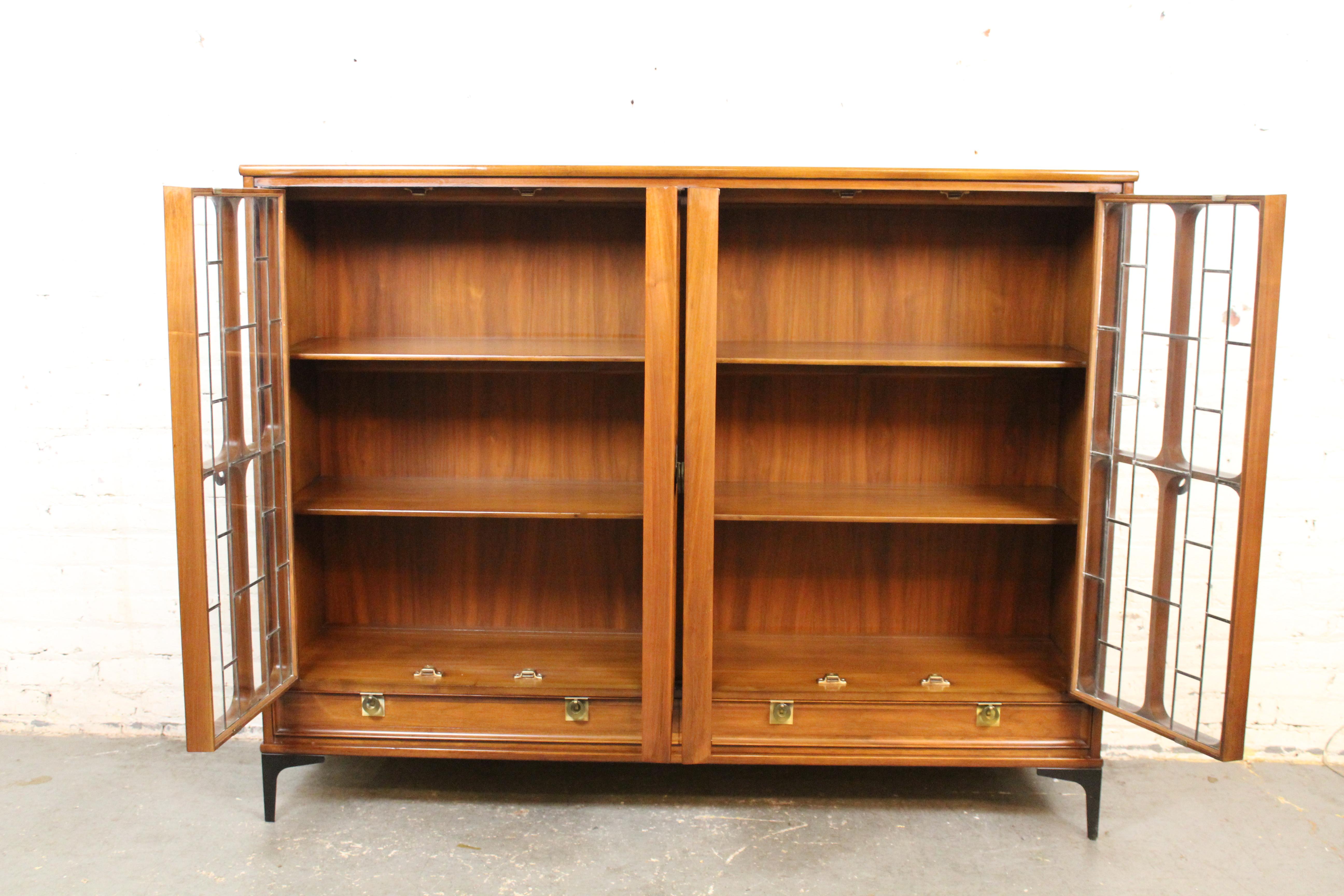 Leaded Glass Bookcase by White Furniture In Good Condition For Sale In Brooklyn, NY