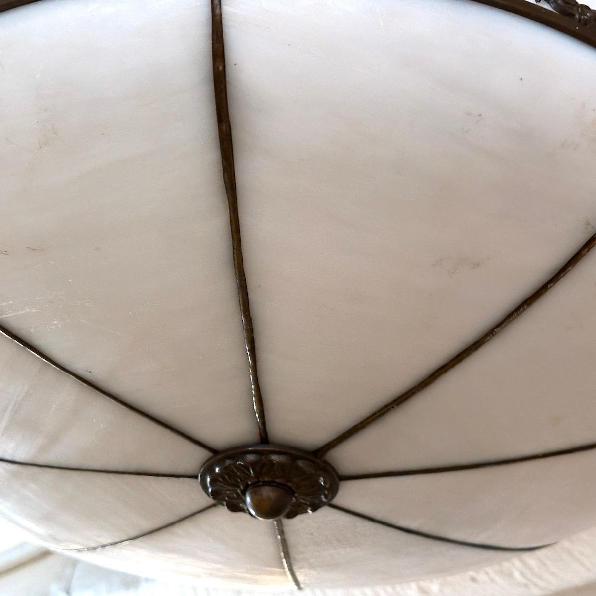 Leaded Glass Light Fixture en venta 2