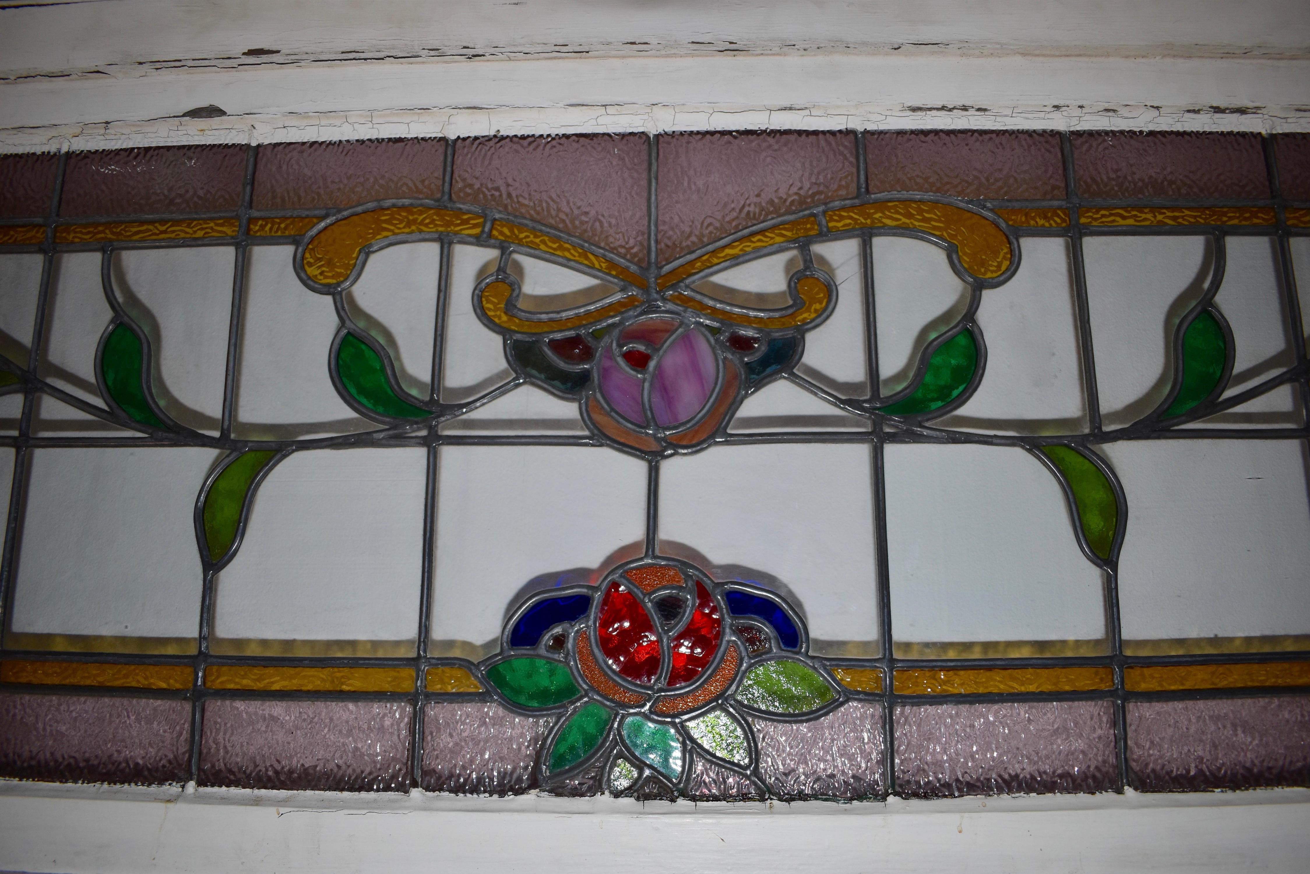 Leaded Stained Glass Window, circa 1880 In Good Condition In Evergreen, CO