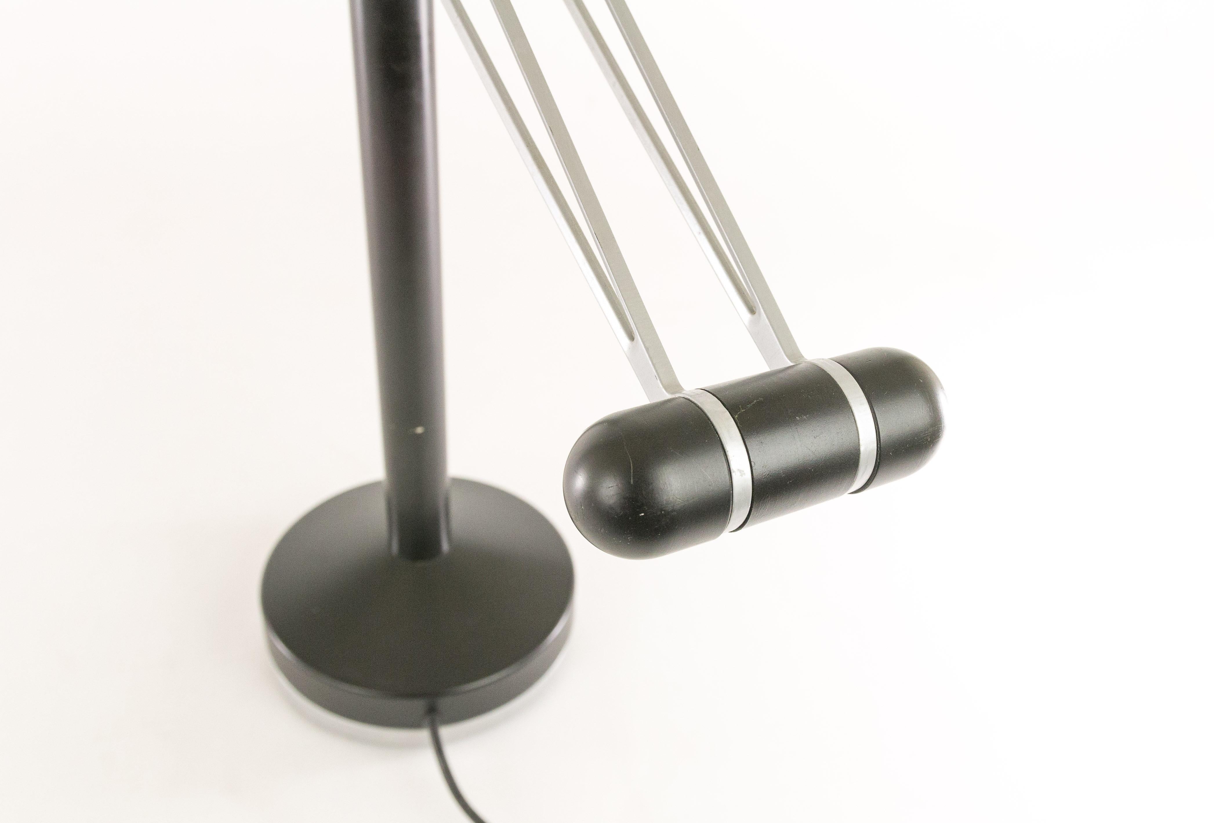 Leader Table Lamp by Barbieri & Marianelli for Tronconi, 1980s In Good Condition For Sale In Rotterdam, NL
