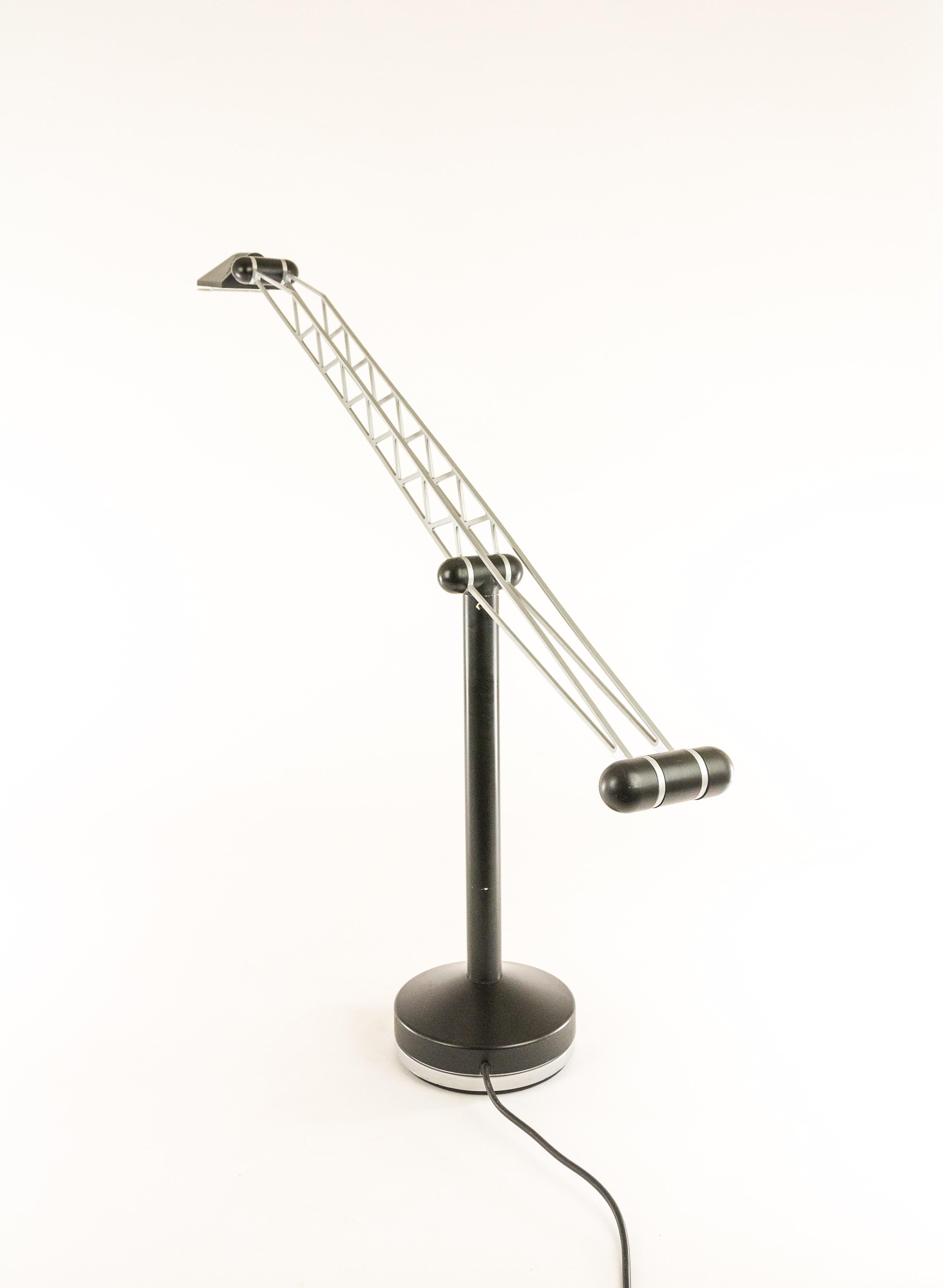 Late 20th Century Leader Table Lamp by Barbieri & Marianelli for Tronconi, 1980s For Sale