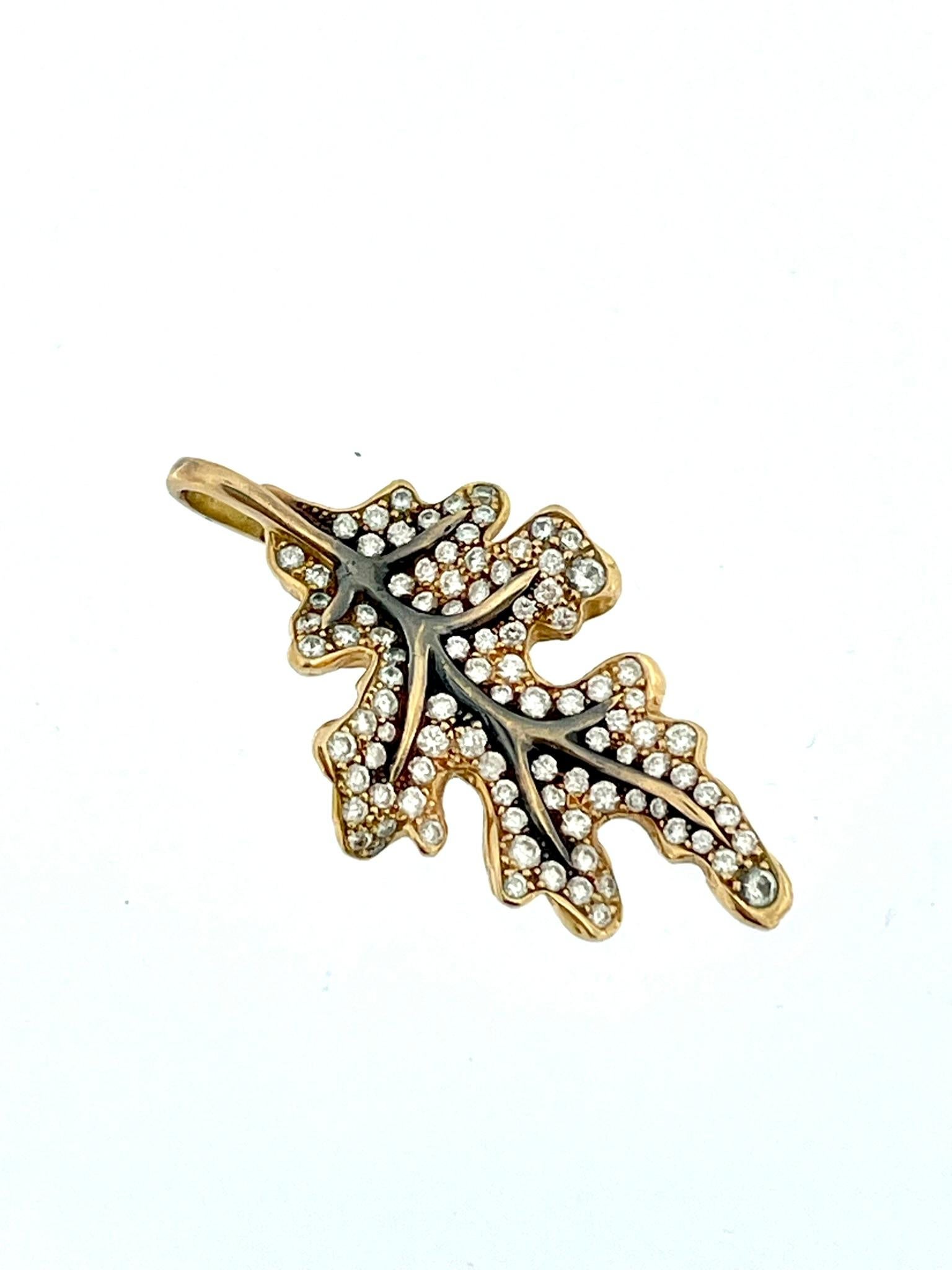 Brilliant Cut Leaf 18kt Yellow Gold, Black Oxidation and Diamonds For Sale