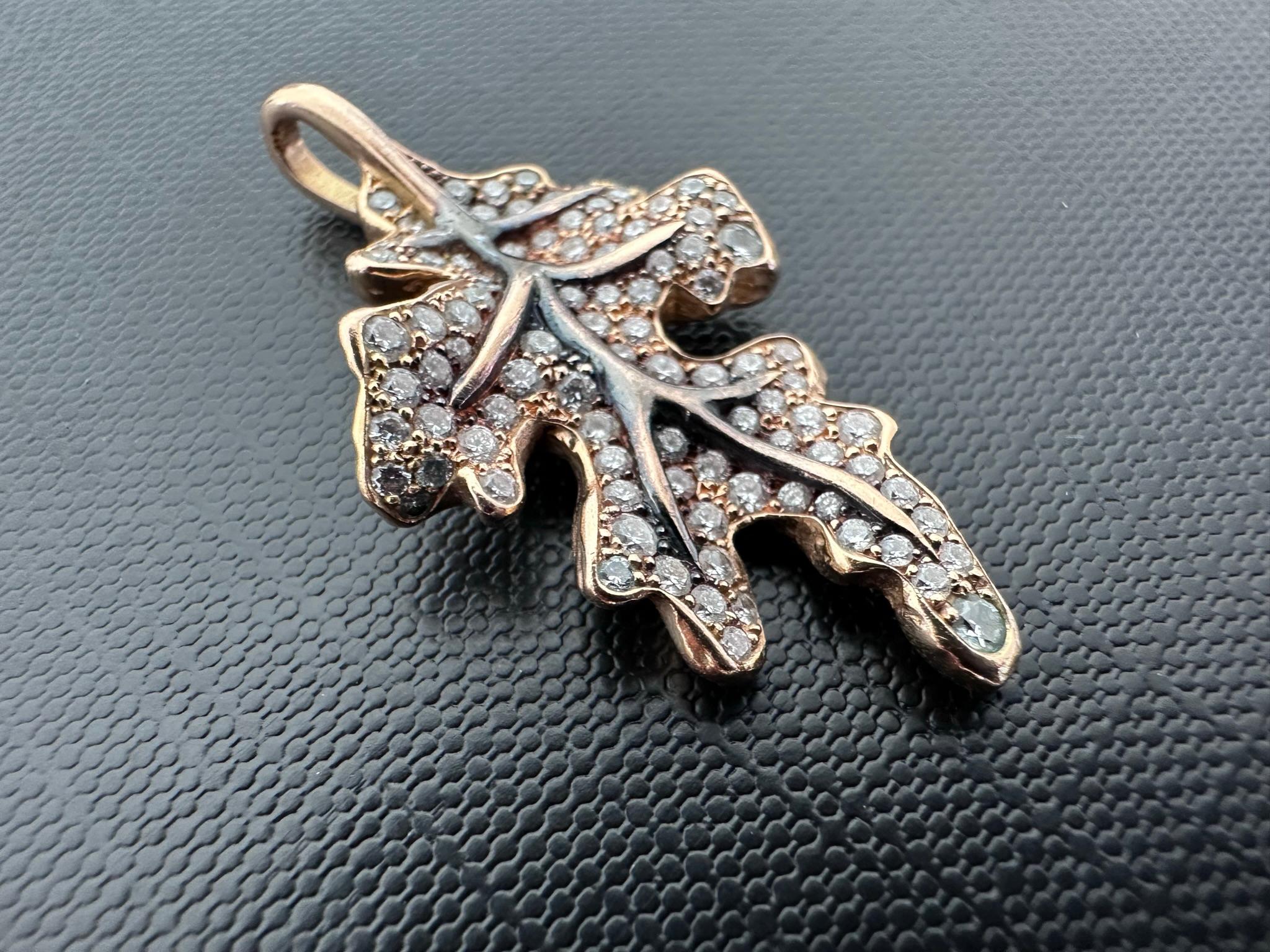 Women's or Men's Leaf 18kt Yellow Gold, Black Oxidation and Diamonds For Sale