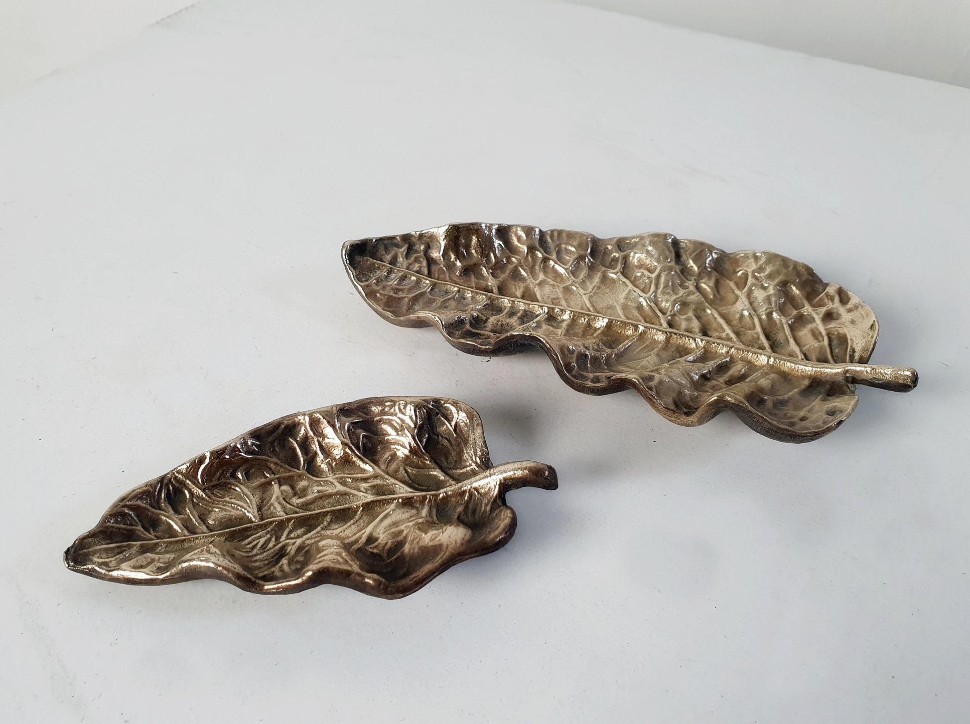 20th Century Leaf Bronze Trays Midcentury, Italy For Sale