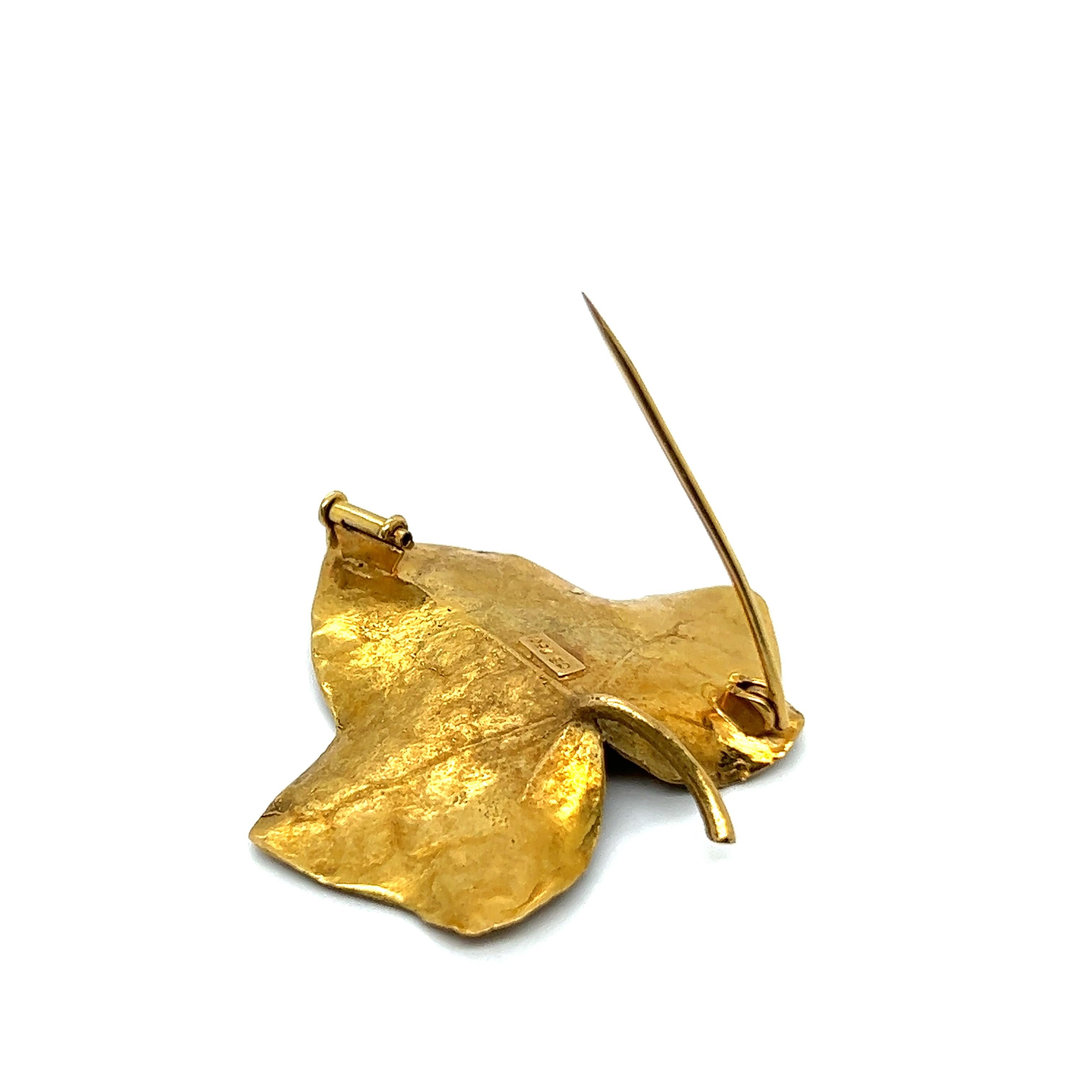 Artist Leaf Brooch in 18 Karat Yellow Gold by Bucherer  For Sale