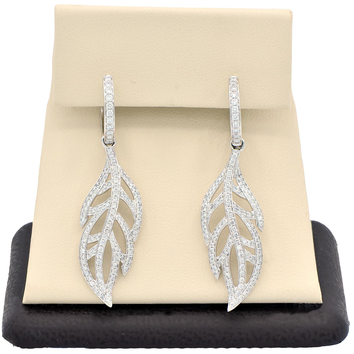 Round Cut Leaf Diamond Earrings For Sale