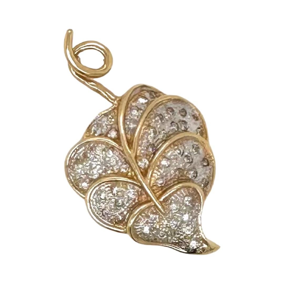 Épingle/broche en or rose avec diamant en forme de feuille