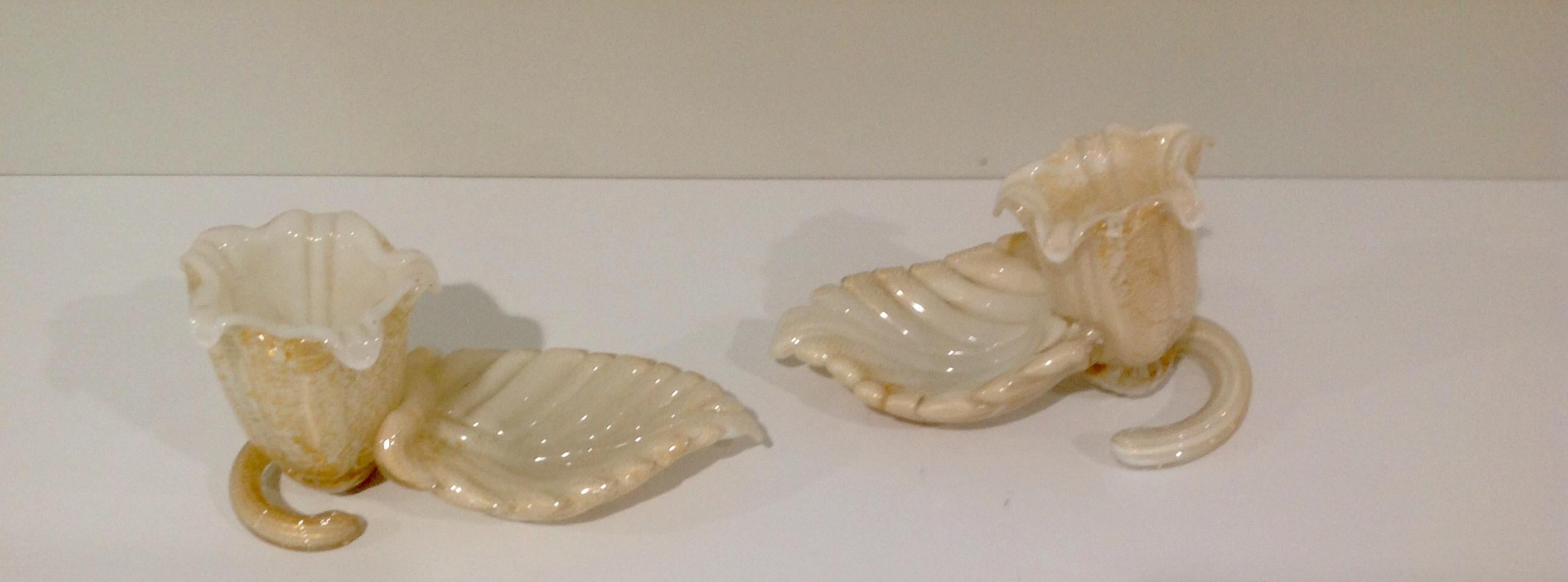 Leaf Form Murano Glass Candleholders in White with Gold Art Glass In Good Condition For Sale In Keego Harbor, MI