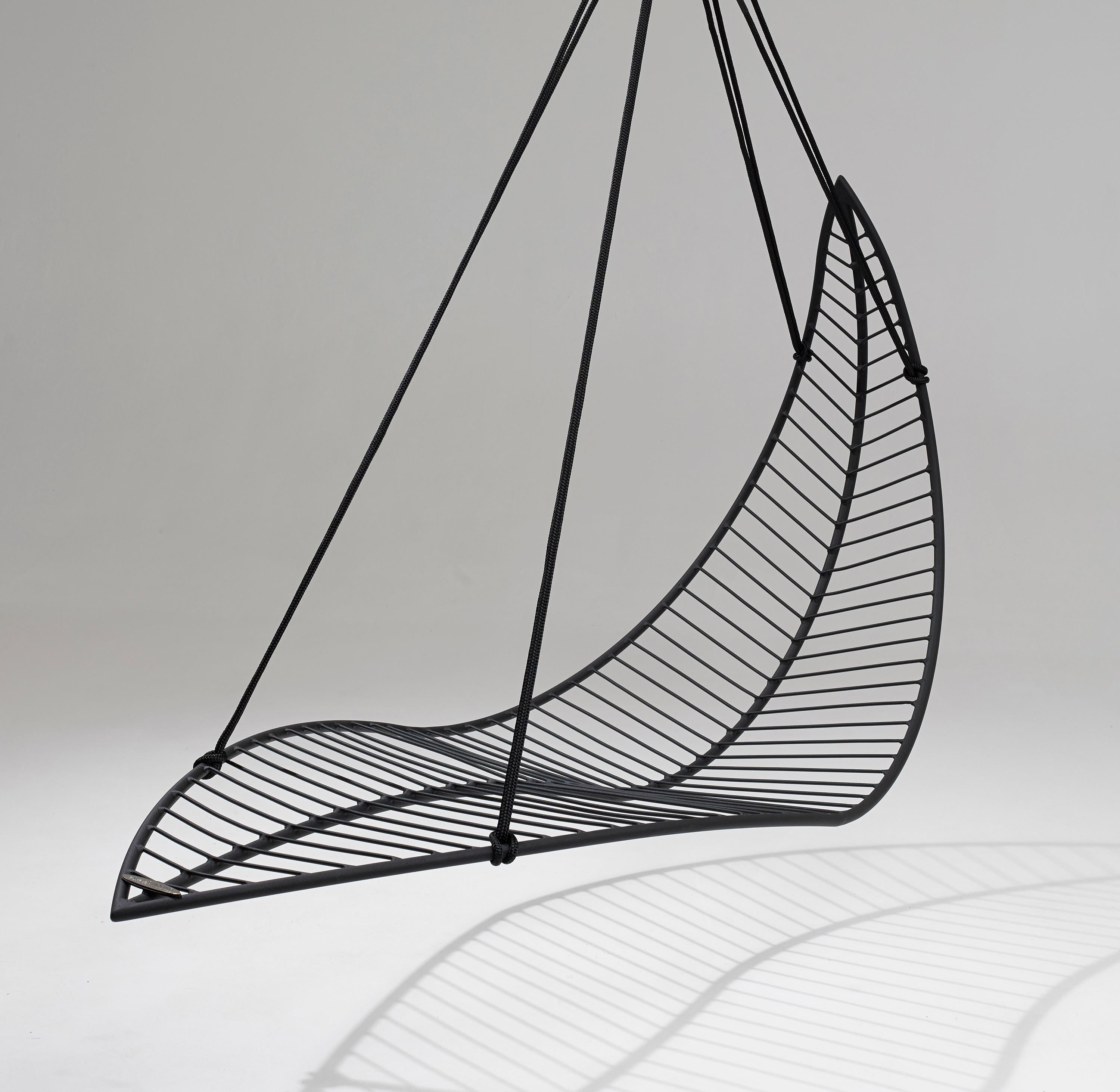 Leaf Hanging Swing Chair Modern Steel In / Outdoor White im Angebot 2