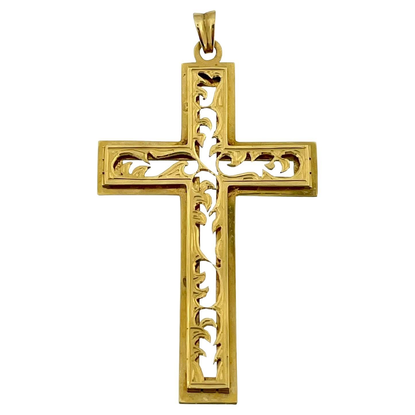 Croix italienne en or jaune 18kt avec motifs de feuilles