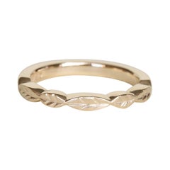 Leaf Ring/ 9 Carat Yellow Gold