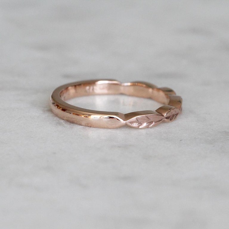 Customizable Leaf Ring / 9ct Rose Gold For Sale at 1stDibs