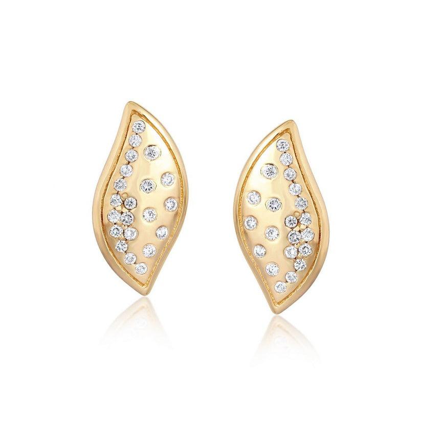 Pendientes de oro amarillo de 14 quilates con diamantes en forma de hoja Moderno en venta