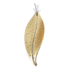 Leaf Shape Metal Jet Crystals and Burnt Peacock