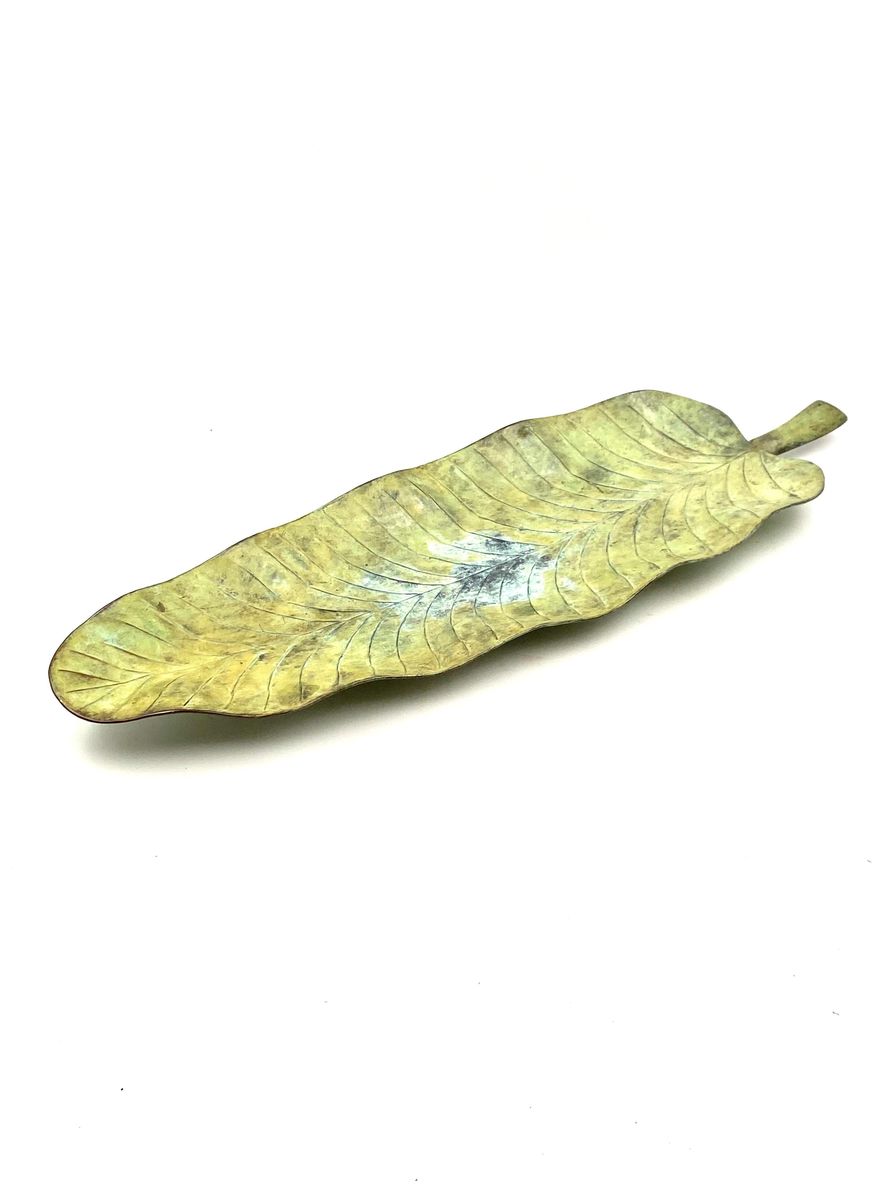 Late 20th Century Leaf Shaped Centerpiece, France, 1970s For Sale