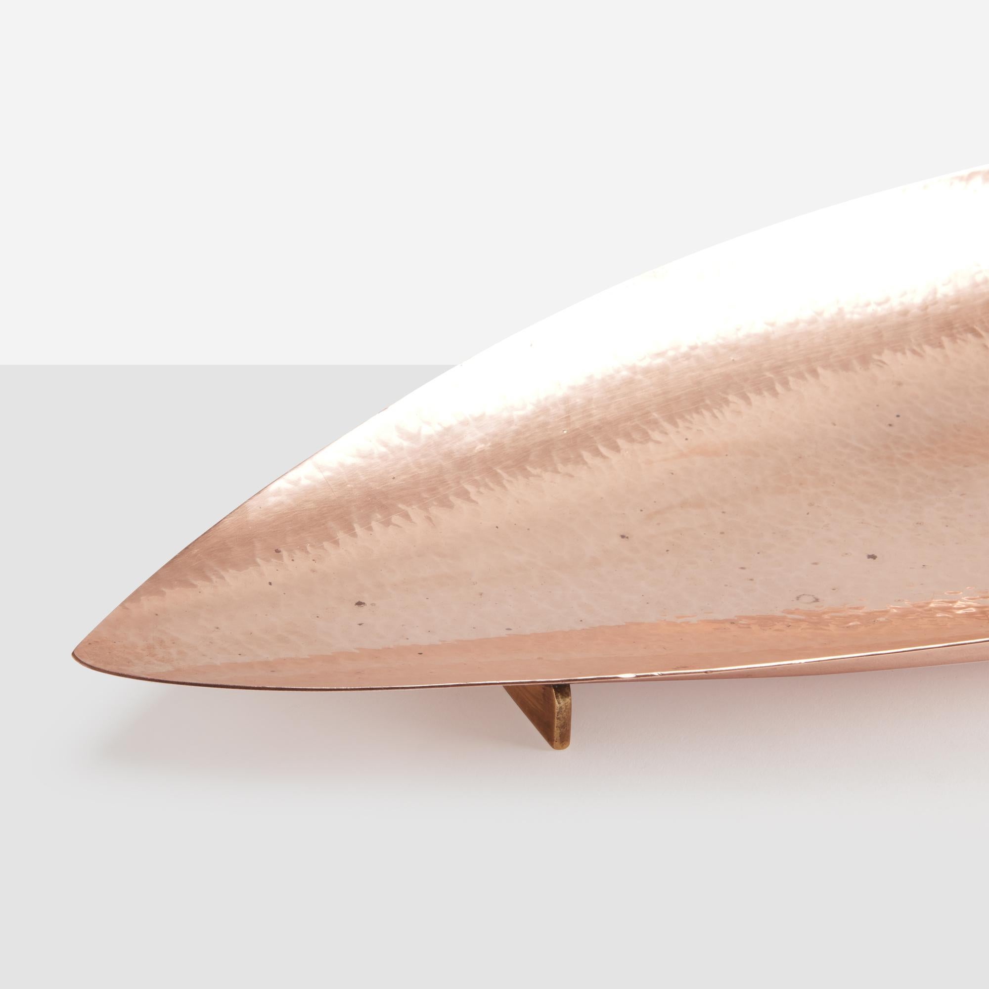 Piatto in rame a forma di foglia di Richard Rohac in vendita 5
