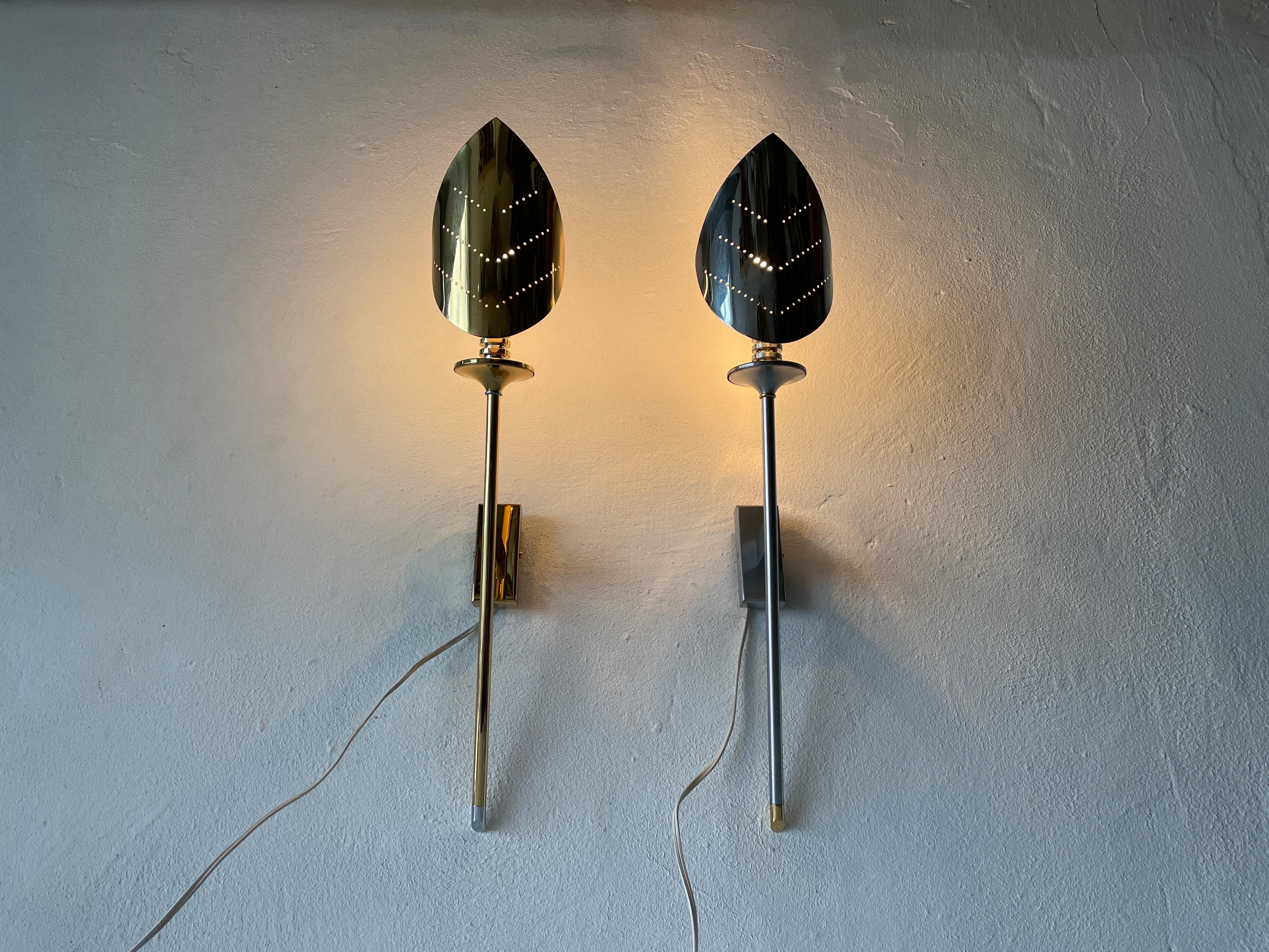 Leaf Shaped Gold and Chrome Pair of Sconces by Baulmann Leuchten, 1980s, Germany For Sale 2