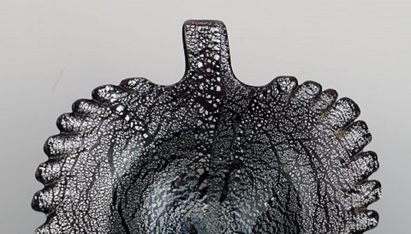 Italian Leaf-Shaped Murano Bowl in Black and Silver Colored Mouth-Blown Art Glass For Sale
