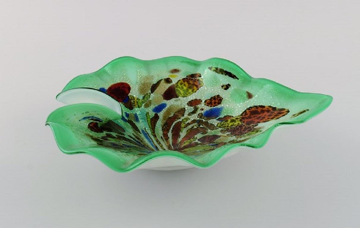 Mid-Century Modern Leaf-shaped Murano bowl in polychrome mouth blown art glass. For Sale