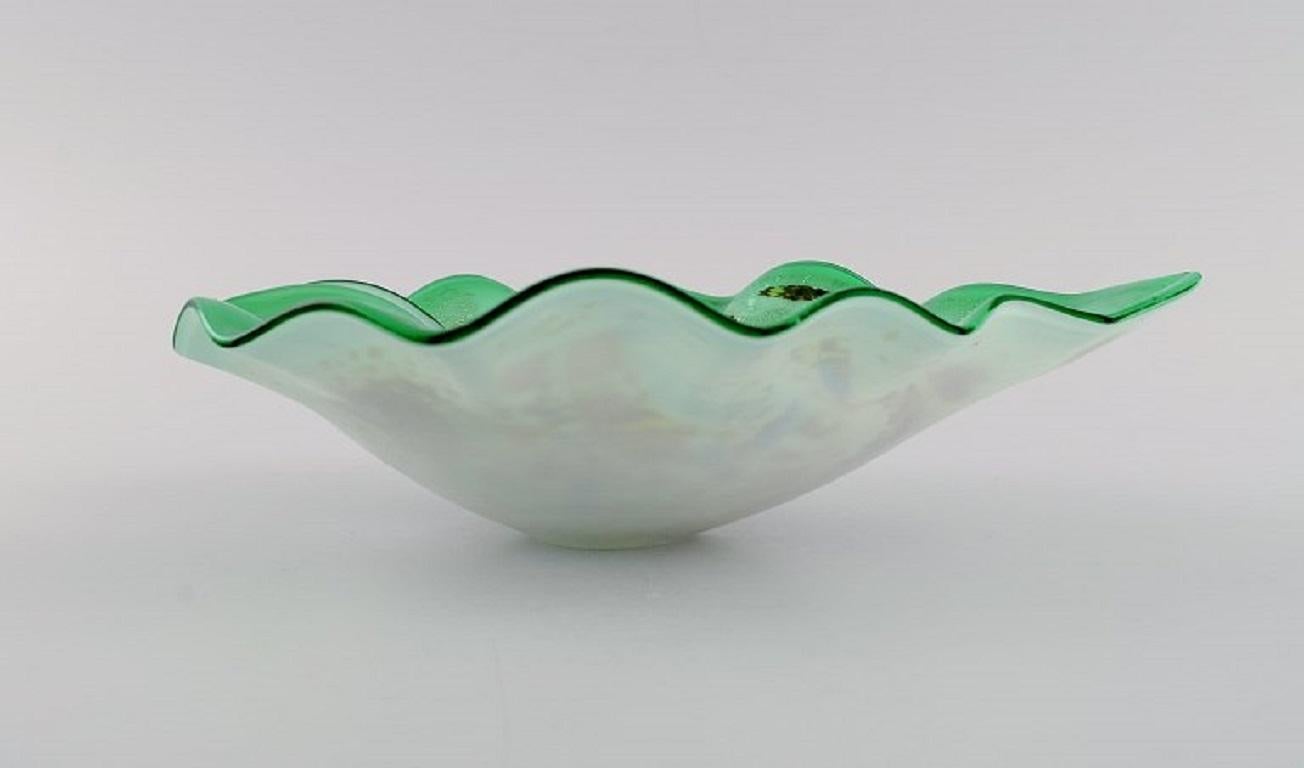 Italian Leaf-shaped Murano bowl in polychrome mouth blown art glass. For Sale