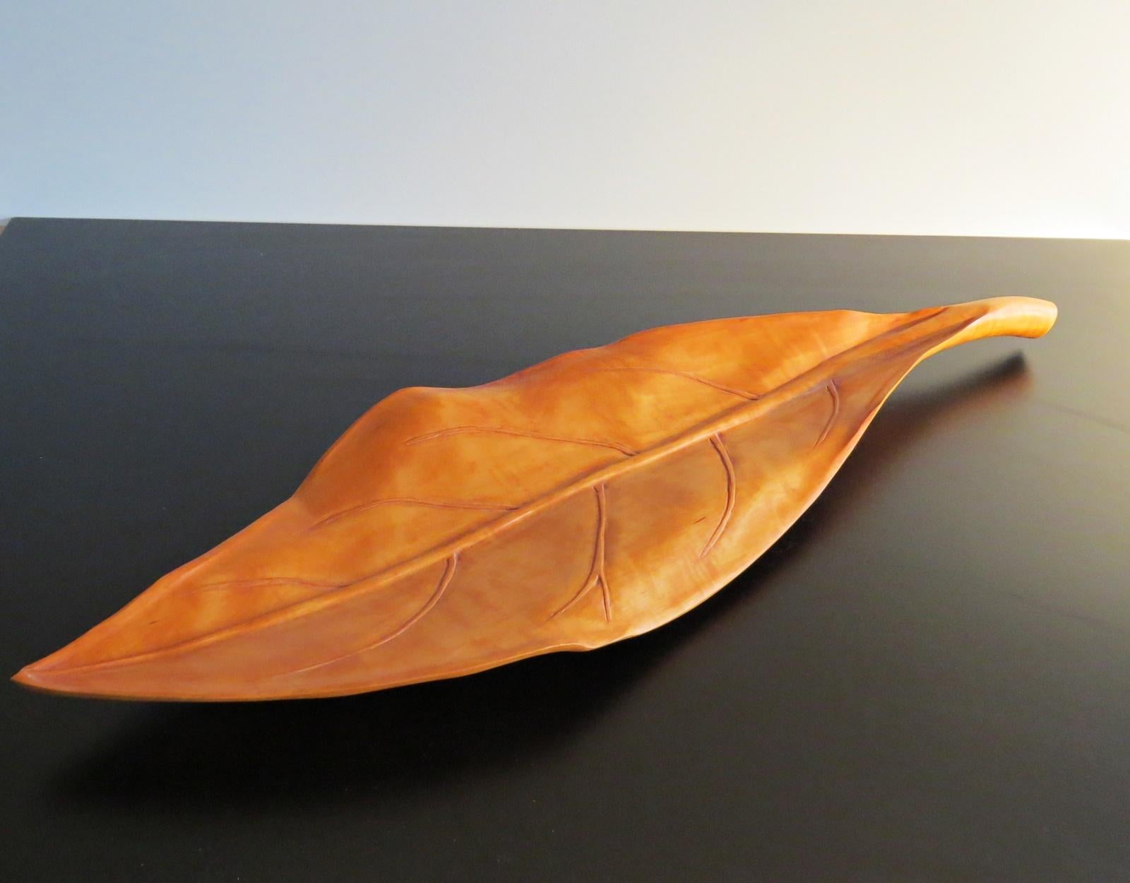 Leaf Shell, Bowl, Wall Object, Solid Wood, Handcrafted For Sale 4