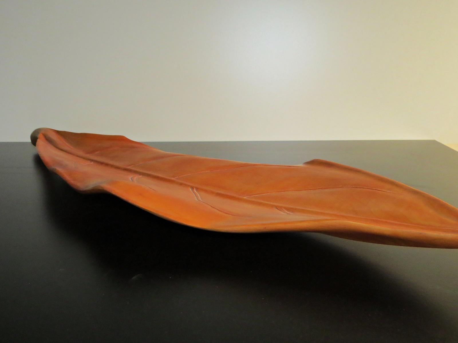 Leaf Shell, Bowl, Wall Object, Solid Wood, Handcrafted In New Condition For Sale In Dietmannsried, Bavaria