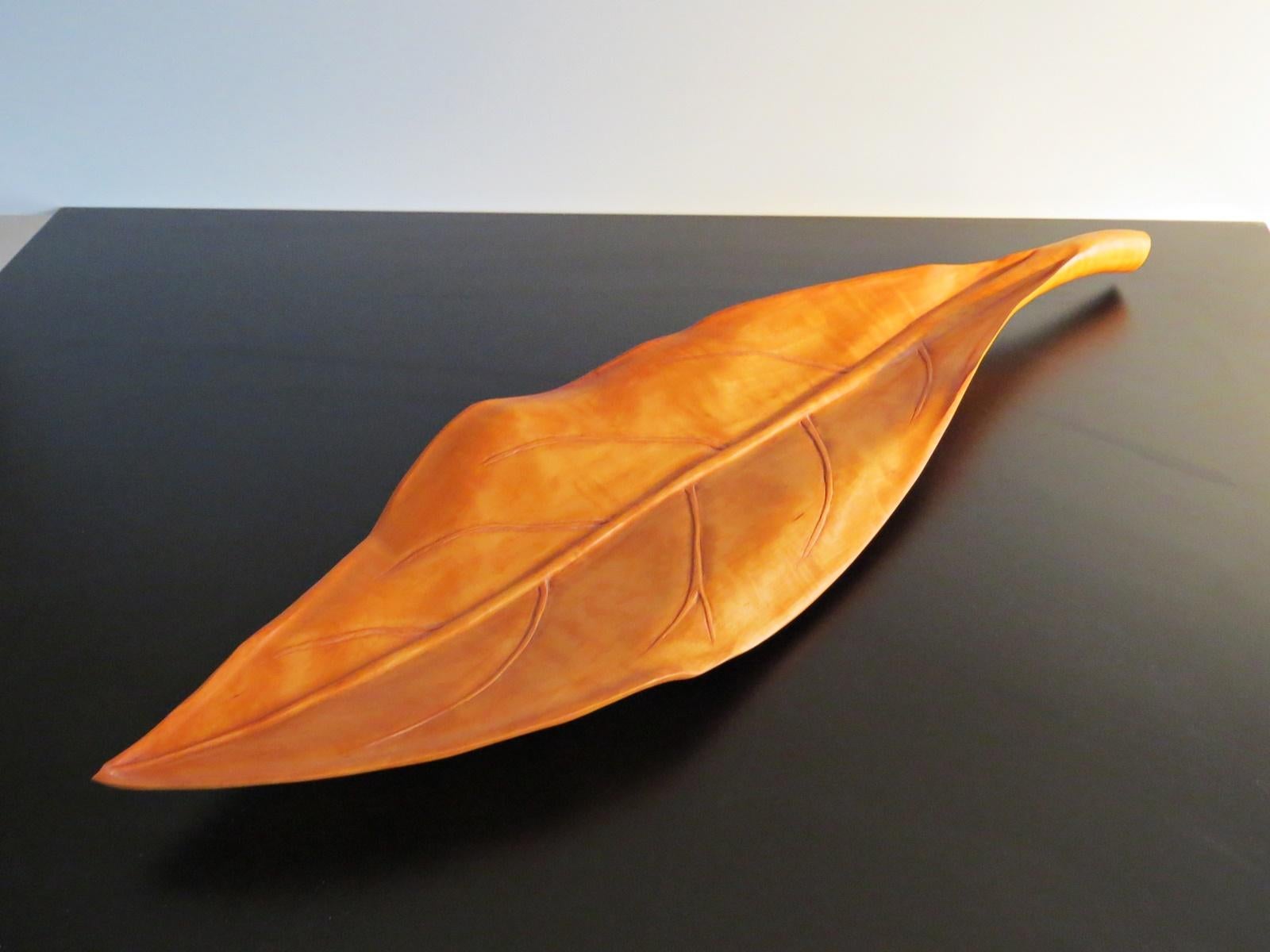 Leaf Shell, Bowl, Wall Object, Solid Wood, Handcrafted For Sale 2