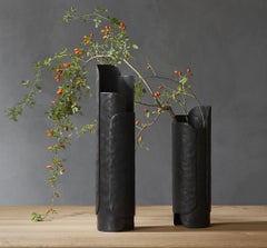 Leaf Short Vase Design by Dan Yeffet for Collection Particuliere