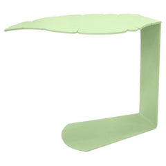 Leaf Kleiner Beistelltisch aus Eisen in Pastellgrün