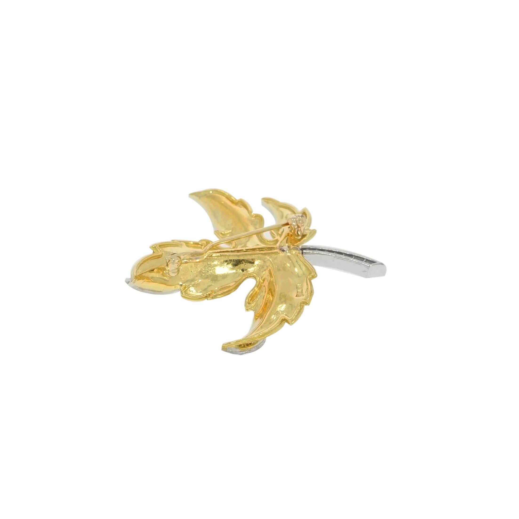 Leaf with Diamond Yellow Gold Brooch In Excellent Condition In Greenwich, CT